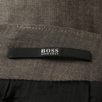 Hugo Boss Rock in Braun