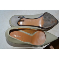 Fendi Pumps/Peeptoes Patent leather in Taupe