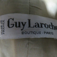 Guy Laroche deleted product
