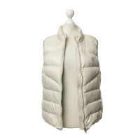 Closed Quilted vest in beige
