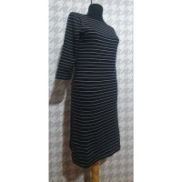 Filippa K Kleid aus Baumwolle in Schwarz