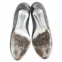 Juicy Couture Sandalen aus Wildleder in Grau