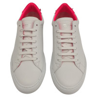 Givenchy Witte sneakers 39