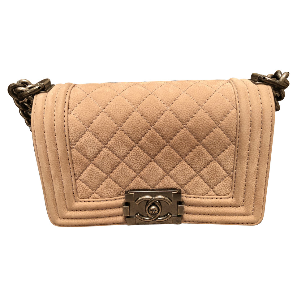 Chanel Boy Small aus Leder in Nude