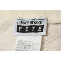 Issey Miyake Knitwear Cotton in Cream