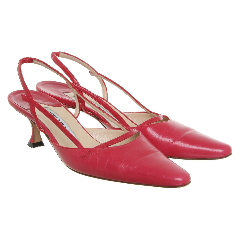 Manolo Blahnik pumps in pink