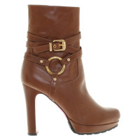 Luciano Padovan Short leather boots in brown