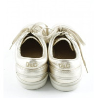 Dolce & Gabbana Sneakers in Gold