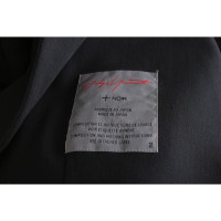 Yohji Yamamoto Blazer aus Wolle in Schwarz