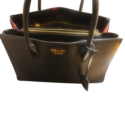 Prada Bibliotheque Tote Bag Normal Leather in Black