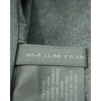 Donna Karan Jeans aus Wolle in Grau