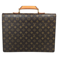 Louis Vuitton "Serviette Conseiller Monogram Canvas"