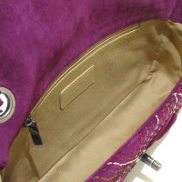 Chanel Classic Flap Bag aus Wildleder in Violett