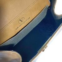 Valentino Garavani Handtasche aus Leder in Braun