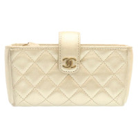 Chanel Clutch Bag Leather in Gold