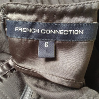 French Connection Mini abito con volant di seta