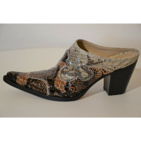 Maryam Nassir Zadeh Wedges Patent leather in Brown