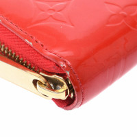Louis Vuitton Zippy Portemonnaie in Pelle verniciata in Rosso