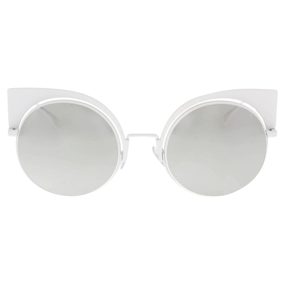 Fendi Sonnenbrille in Weiß