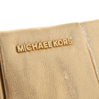 Michael Kors Clutch aus Leder in Gold