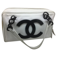 Chanel Lederhandtasche mit CC-Logo