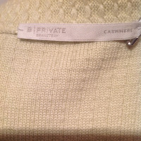 B Private deleted product