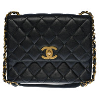 Chanel Classic Flap Bag Leather in Black