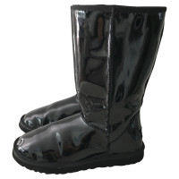 Ugg Australia Boots made of patent leather