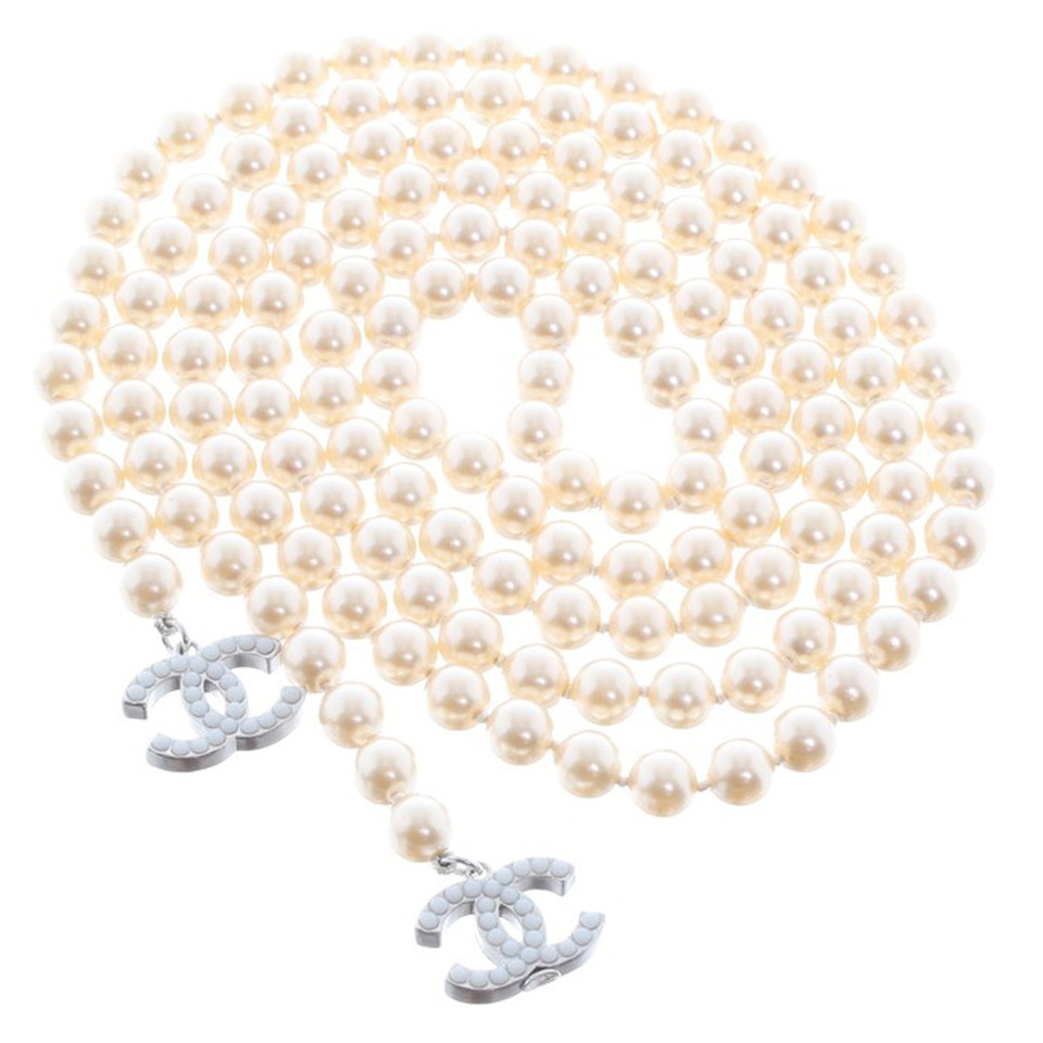 Chanel Collier de perles 