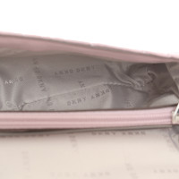 Dkny Umhängetasche aus Leder in Rosa / Pink