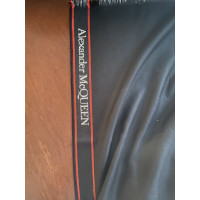Alexander McQueen Schal/Tuch aus Wolle in Schwarz