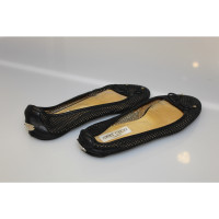 Jimmy Choo Slipper/Ballerinas aus Leder in Schwarz