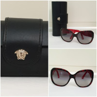 Gianni Versace Sonnenbrille in Rot
