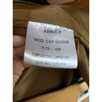 Annie P Jacke/Mantel aus Wolle in Ocker