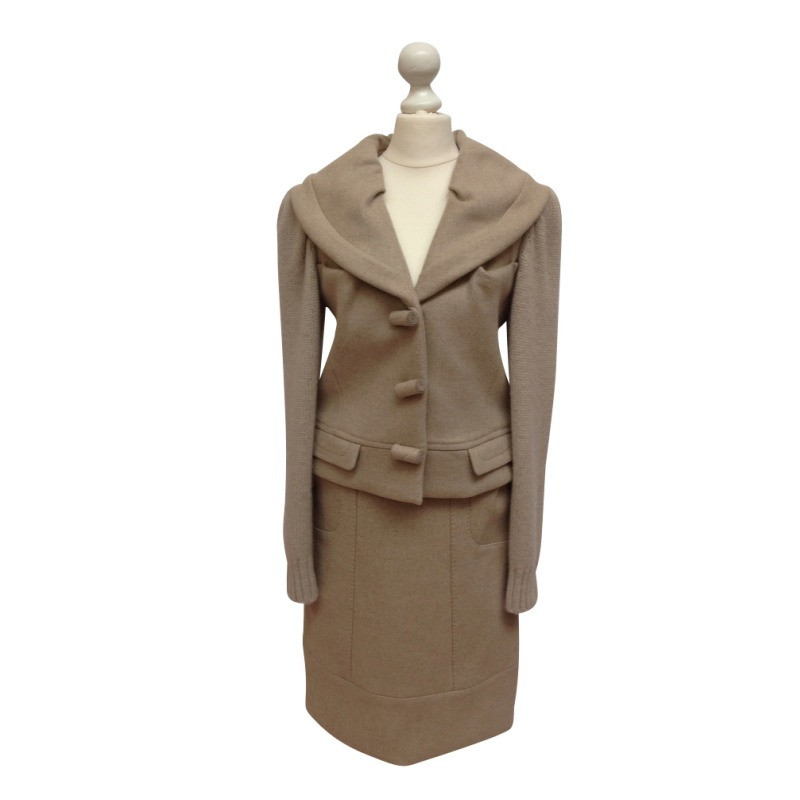 Louis Vuitton Costume - Buy Second hand Louis Vuitton Costume for €990.00