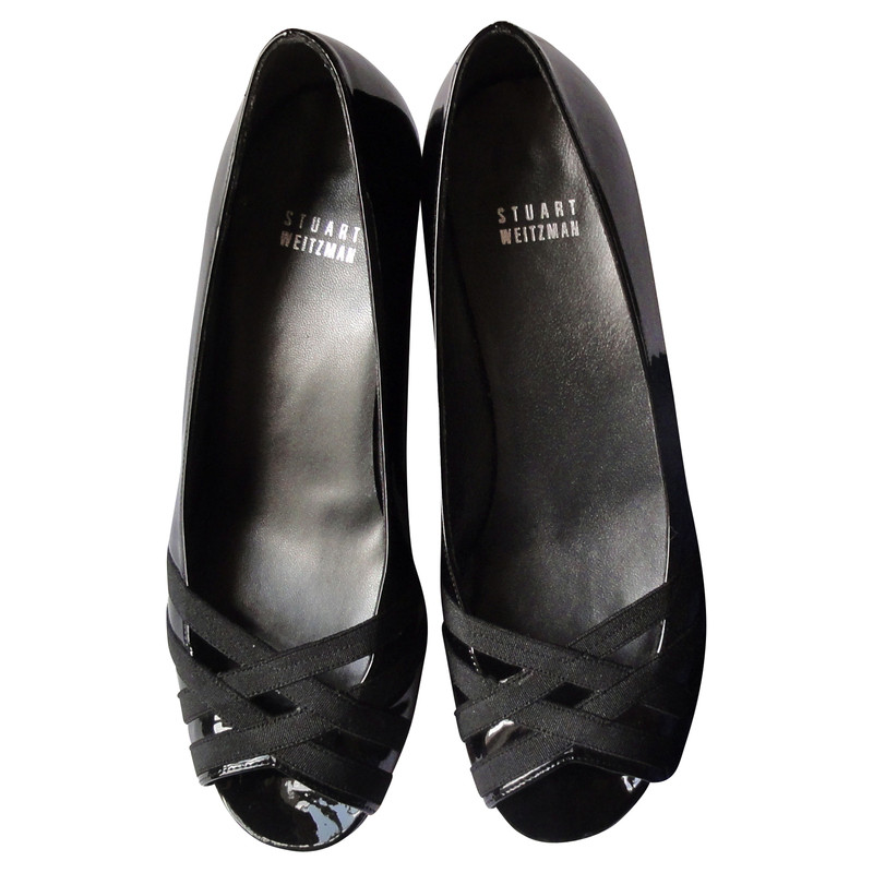 Stuart Weitzman Black patent leather shoes