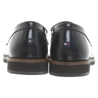 Tommy Hilfiger Loafer in Schwarz