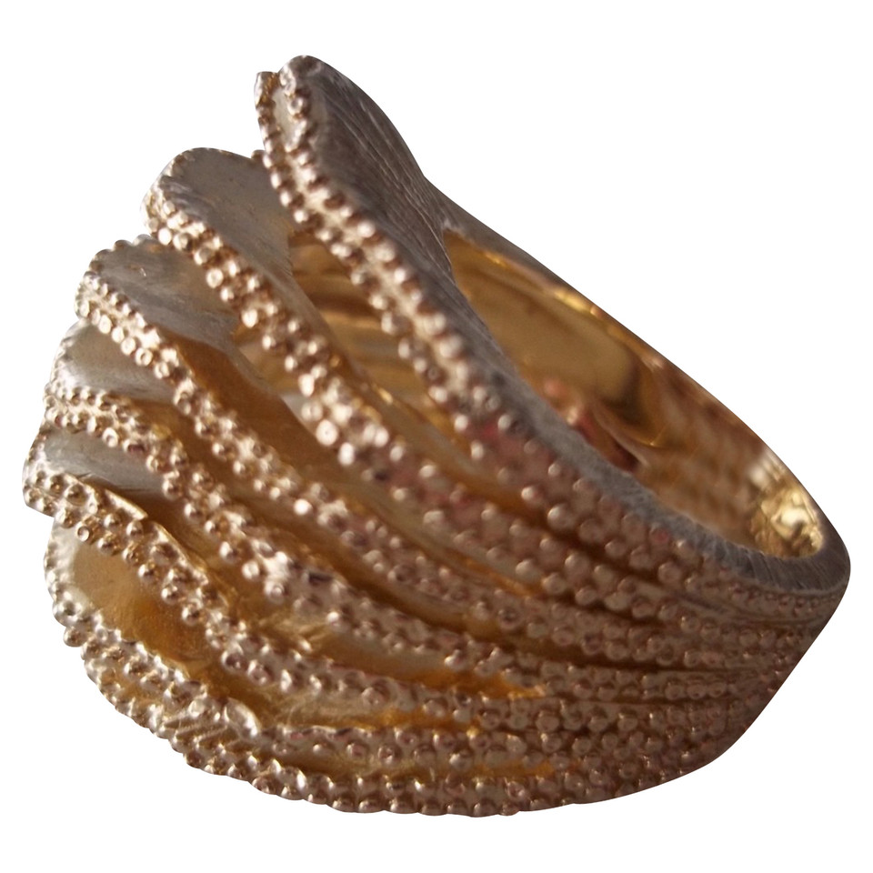 Isharya Ring in gold