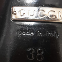 Gucci Pumps aus Pythonleder