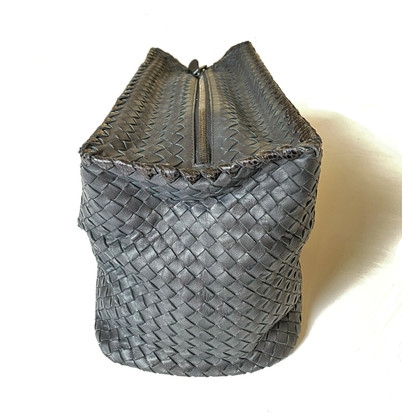 Bottega Veneta Tote Bag aus Leder in Grau