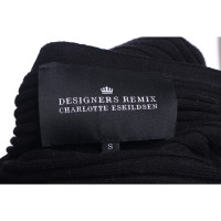 Designers Remix Knitwear in Black