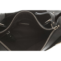 Bally Handtasche aus Wildleder in Schwarz
