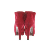 Alexander McQueen Stiefeletten aus Leder in Rosa / Pink