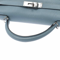 Hermès Kelly Bag Leer in Blauw