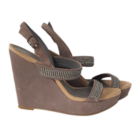 Kenneth Cole Wedges in Taupe