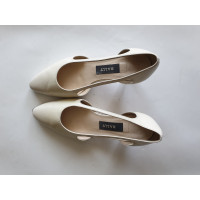 Bally Pumps/Peeptoes Leather in Cream