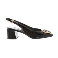 Louis Vuitton Pumps/Peeptoes Patent leather in Black