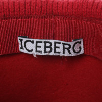 Iceberg Hut in Rot