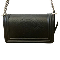 Chanel Boy Medium Leer in Zwart