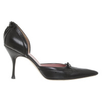 Prada pumps in zwart